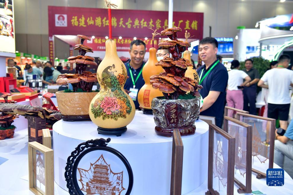 豪杰棋牌官网